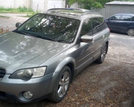 Сірий Субару Аутбек, об'ємом двигуна 3 л та пробігом 250 тис. км за 5200 $, фото 4 на Automoto.ua