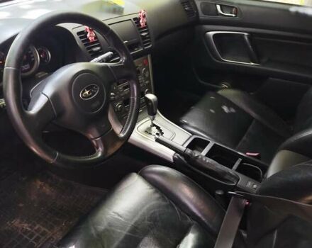 Сірий Субару Аутбек, об'ємом двигуна 2.5 л та пробігом 253 тис. км за 6500 $, фото 7 на Automoto.ua