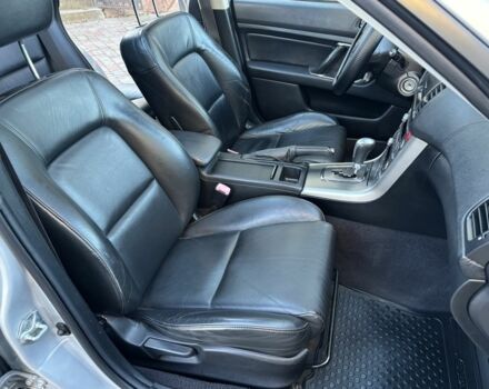 Серый Субару Аутбек, объемом двигателя 2.5 л и пробегом 245 тыс. км за 6350 $, фото 19 на Automoto.ua