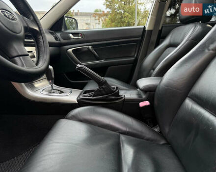 Сірий Субару Аутбек, об'ємом двигуна 2.46 л та пробігом 244 тис. км за 5500 $, фото 19 на Automoto.ua