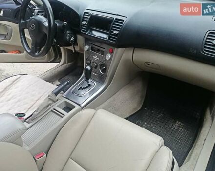 Серый Субару Аутбек, об'ємом двигуна 2.5 л та пробігом 175 тис. км за 7750 $, фото 12 на Automoto.ua
