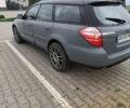 Сірий Субару Аутбек, об'ємом двигуна 3 л та пробігом 237 тис. км за 6700 $, фото 2 на Automoto.ua