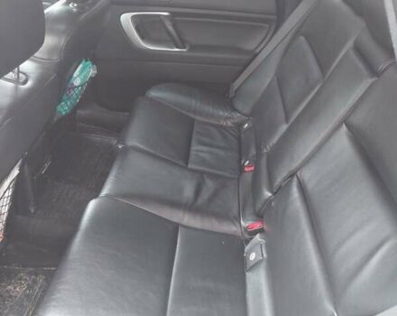 Серый Субару Аутбек, объемом двигателя 2.46 л и пробегом 292 тыс. км за 6900 $, фото 1 на Automoto.ua