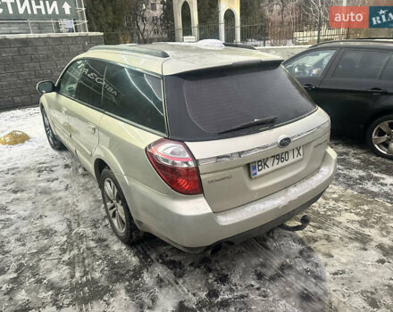 Сірий Субару Аутбек, об'ємом двигуна 2.5 л та пробігом 398 тис. км за 3999 $, фото 3 на Automoto.ua