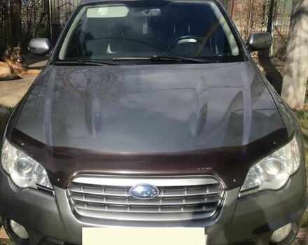 Серый Субару Аутбек, объемом двигателя 2.5 л и пробегом 280 тыс. км за 7500 $, фото 2 на Automoto.ua