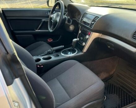 Серый Субару Аутбек, объемом двигателя 2.46 л и пробегом 216 тыс. км за 6999 $, фото 9 на Automoto.ua