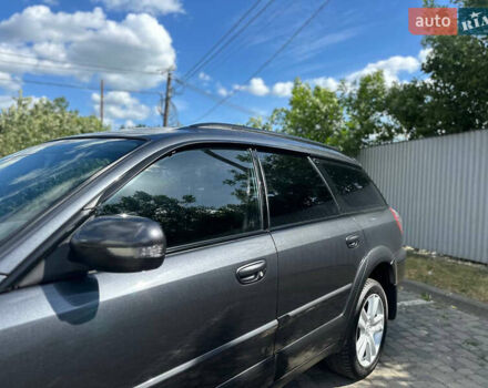 Сірий Субару Аутбек, об'ємом двигуна 2.5 л та пробігом 185 тис. км за 6850 $, фото 24 на Automoto.ua