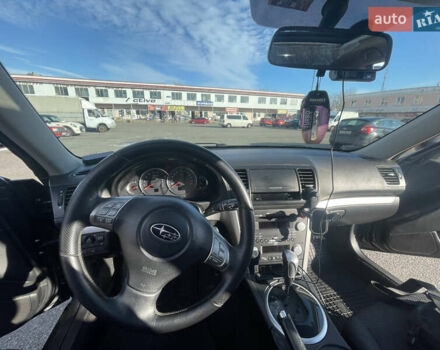 Серый Субару Аутбек, объемом двигателя 2.5 л и пробегом 188 тыс. км за 8300 $, фото 14 на Automoto.ua