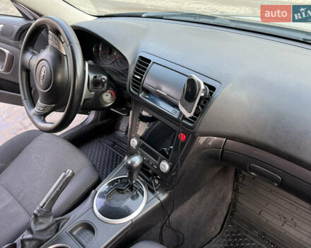 Сірий Субару Аутбек, об'ємом двигуна 2.5 л та пробігом 350 тис. км за 8200 $, фото 11 на Automoto.ua