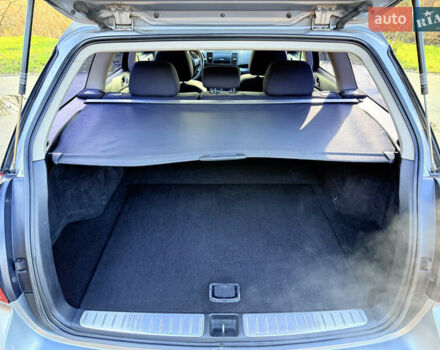 Сірий Субару Аутбек, об'ємом двигуна 3 л та пробігом 235 тис. км за 6850 $, фото 25 на Automoto.ua