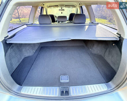 Сірий Субару Аутбек, об'ємом двигуна 3 л та пробігом 235 тис. км за 6850 $, фото 23 на Automoto.ua