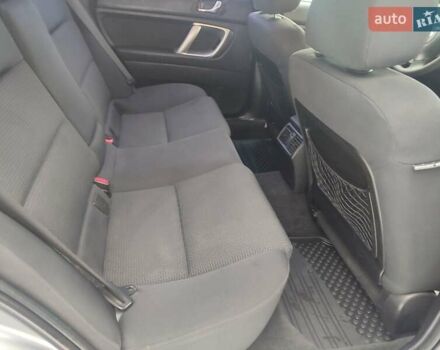 Сірий Субару Аутбек, об'ємом двигуна 3 л та пробігом 266 тис. км за 7500 $, фото 22 на Automoto.ua