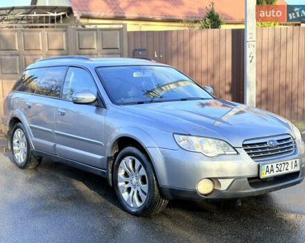 Сірий Субару Аутбек, об'ємом двигуна 3 л та пробігом 235 тис. км за 6850 $, фото 52 на Automoto.ua