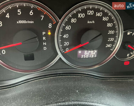 Сірий Субару Аутбек, об'ємом двигуна 2.5 л та пробігом 350 тис. км за 8200 $, фото 5 на Automoto.ua