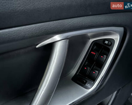 Серый Субару Аутбек, объемом двигателя 2.46 л и пробегом 289 тыс. км за 10997 $, фото 11 на Automoto.ua