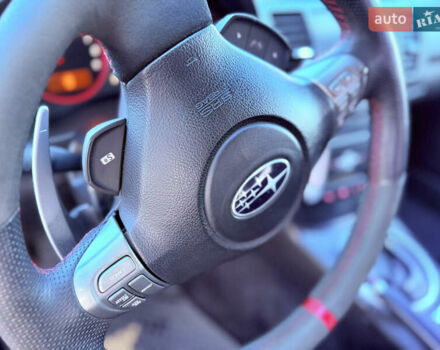 Сірий Субару Аутбек, об'ємом двигуна 3 л та пробігом 235 тис. км за 6200 $, фото 4 на Automoto.ua