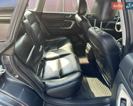 Сірий Субару Аутбек, об'ємом двигуна 2.46 л та пробігом 304 тис. км за 7300 $, фото 15 на Automoto.ua