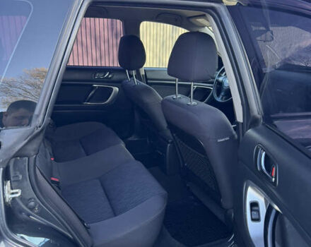 Серый Субару Аутбек, объемом двигателя 2 л и пробегом 366 тыс. км за 4450 $, фото 21 на Automoto.ua