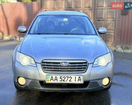 Сірий Субару Аутбек, об'ємом двигуна 3 л та пробігом 235 тис. км за 6200 $, фото 49 на Automoto.ua