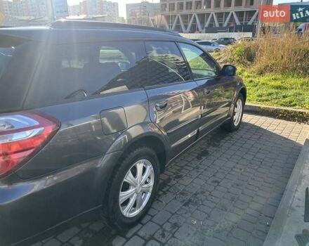 Серый Субару Аутбек, объемом двигателя 2.5 л и пробегом 298 тыс. км за 6300 $, фото 2 на Automoto.ua