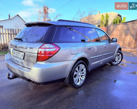 Сірий Субару Аутбек, об'ємом двигуна 3 л та пробігом 235 тис. км за 6200 $, фото 6 на Automoto.ua