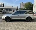 Серый Субару Аутбек, объемом двигателя 2.5 л и пробегом 236 тыс. км за 7800 $, фото 3 на Automoto.ua