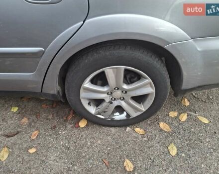 Серый Субару Аутбек, объемом двигателя 2 л и пробегом 216 тыс. км за 7000 $, фото 10 на Automoto.ua