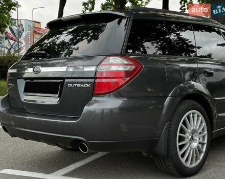 Серый Субару Аутбек, объемом двигателя 2.46 л и пробегом 289 тыс. км за 10997 $, фото 7 на Automoto.ua