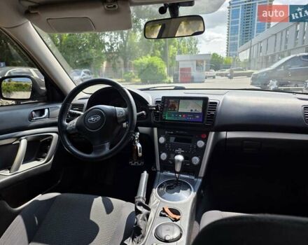Сірий Субару Аутбек, об'ємом двигуна 2.5 л та пробігом 238 тис. км за 8500 $, фото 10 на Automoto.ua