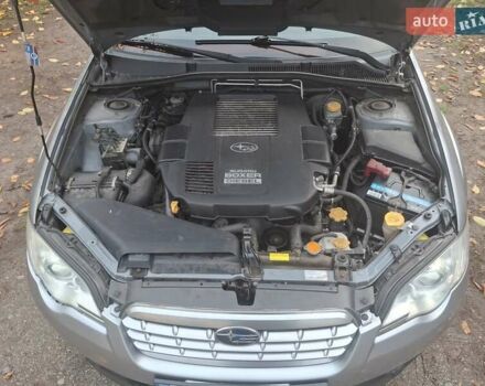 Серый Субару Аутбек, объемом двигателя 2 л и пробегом 216 тыс. км за 7000 $, фото 23 на Automoto.ua