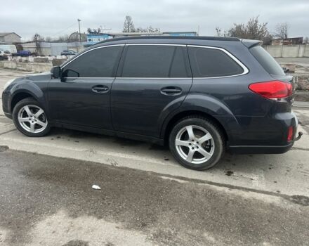 Сірий Субару Аутбек, об'ємом двигуна 2 л та пробігом 196 тис. км за 7900 $, фото 6 на Automoto.ua