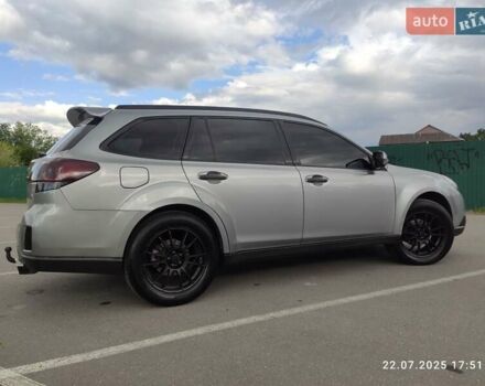 Серый Субару Аутбек, объемом двигателя 2 л и пробегом 230 тыс. км за 8000 $, фото 7 на Automoto.ua