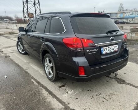 Сірий Субару Аутбек, об'ємом двигуна 2 л та пробігом 196 тис. км за 7900 $, фото 5 на Automoto.ua