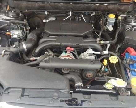 Серый Субару Аутбек, объемом двигателя 2.5 л и пробегом 200 тыс. км за 8300 $, фото 6 на Automoto.ua