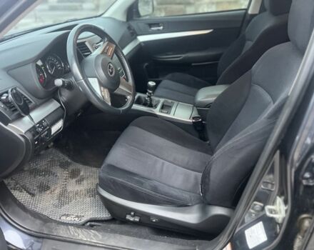 Сірий Субару Аутбек, об'ємом двигуна 2 л та пробігом 196 тис. км за 7900 $, фото 8 на Automoto.ua