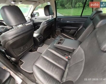 Серый Субару Аутбек, объемом двигателя 2 л и пробегом 230 тыс. км за 8000 $, фото 16 на Automoto.ua