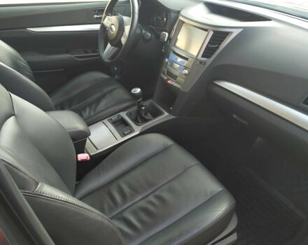 Субару Аутбек 2010 в Житомире на Automoto.ua Серый Субару Аутбек, объемом двигателя 2 л и пробегом 227 тыс. км за 8800 $, фото 1 на Automoto.ua