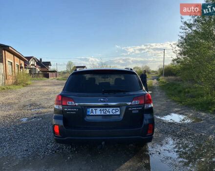 Сірий Субару Аутбек, об'ємом двигуна 2 л та пробігом 250 тис. км за 7600 $, фото 5 на Automoto.ua