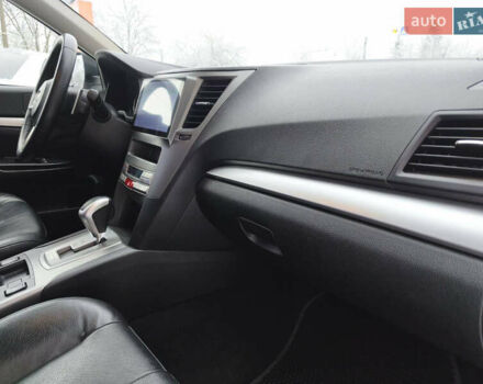 Сірий Субару Аутбек, об'ємом двигуна 2.46 л та пробігом 189 тис. км за 9900 $, фото 28 на Automoto.ua