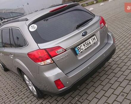Сірий Субару Аутбек, об'ємом двигуна 2.46 л та пробігом 250 тис. км за 8100 $, фото 4 на Automoto.ua