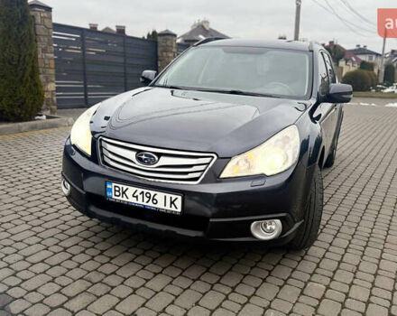 Сірий Субару Аутбек, об'ємом двигуна 2.46 л та пробігом 206 тис. км за 6700 $, фото 1 на Automoto.ua