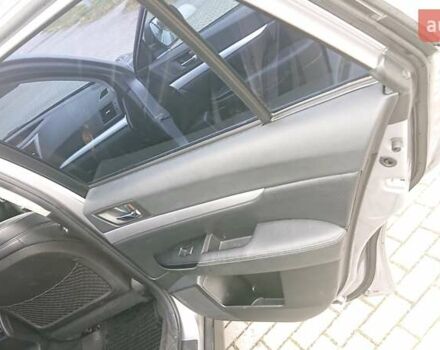 Сірий Субару Аутбек, об'ємом двигуна 2.46 л та пробігом 250 тис. км за 8100 $, фото 12 на Automoto.ua