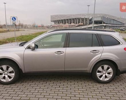 Сірий Субару Аутбек, об'ємом двигуна 2.46 л та пробігом 250 тис. км за 8100 $, фото 3 на Automoto.ua