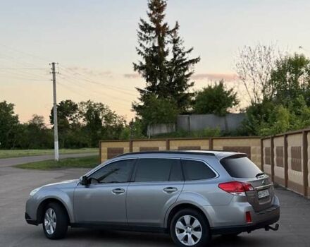 Сірий Субару Аутбек, об'ємом двигуна 2 л та пробігом 250 тис. км за 8000 $, фото 12 на Automoto.ua
