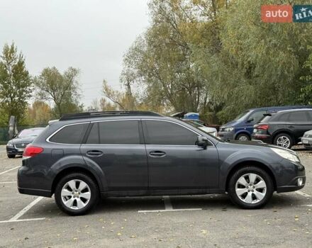 Серый Субару Аутбек, объемом двигателя 2 л и пробегом 350 тыс. км за 6900 $, фото 10 на Automoto.ua