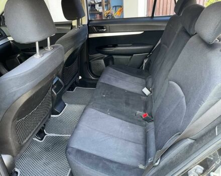 Серый Субару Аутбек, объемом двигателя 2.5 л и пробегом 239 тыс. км за 8000 $, фото 13 на Automoto.ua