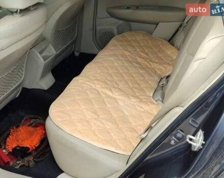 Серый Субару Аутбек, объемом двигателя 2 л и пробегом 270 тыс. км за 4000 $, фото 4 на Automoto.ua