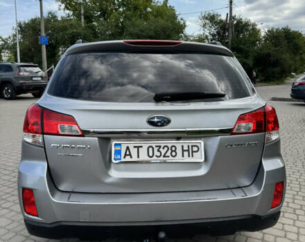Сірий Субару Аутбек, об'ємом двигуна 2.46 л та пробігом 255 тис. км за 8200 $, фото 7 на Automoto.ua