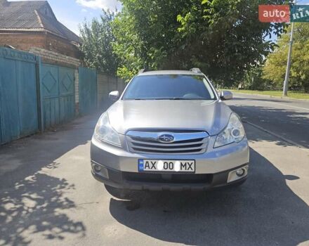 Сірий Субару Аутбек, об'ємом двигуна 2.5 л та пробігом 204 тис. км за 10500 $, фото 6 на Automoto.ua