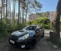 Серый Субару Аутбек, объемом двигателя 2 л и пробегом 300 тыс. км за 8100 $, фото 5 на Automoto.ua